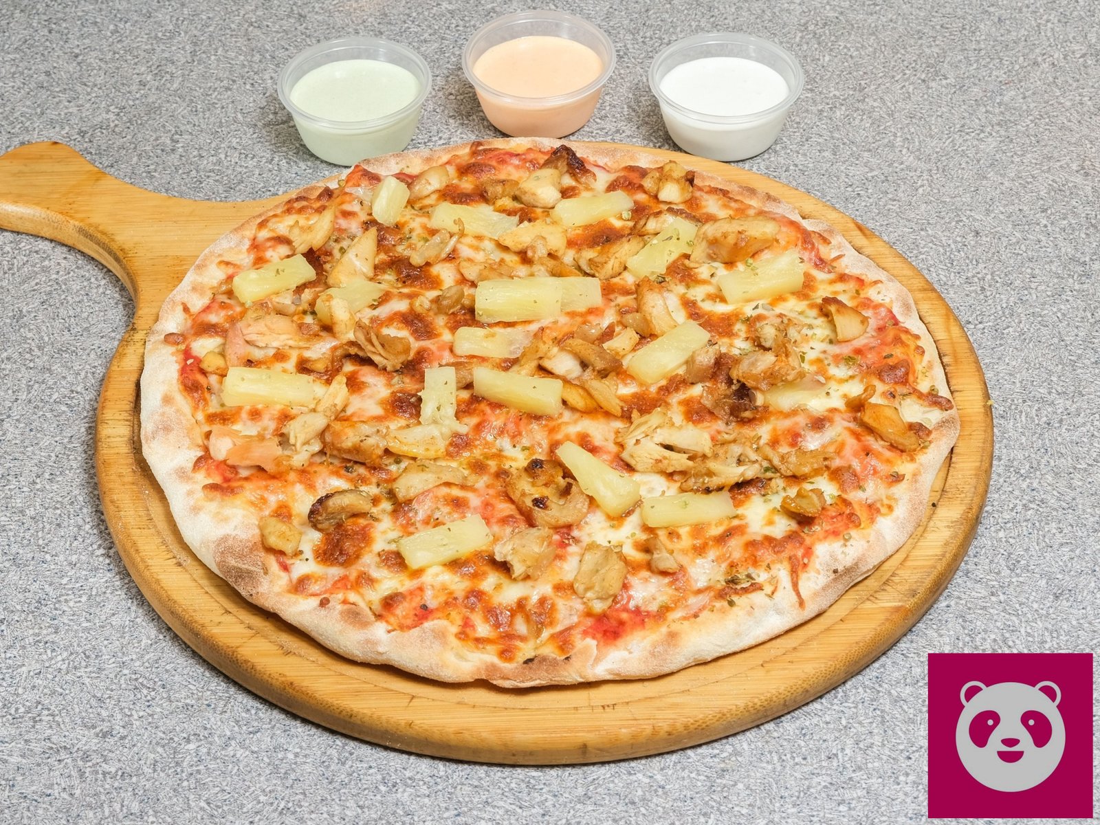 Hawaiian Chicken Pizza at Kebab Time HK